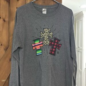 Long sleeve Ladies Tee 
Size Large